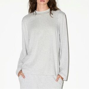 Skims boyfriend long sleeve tee, L